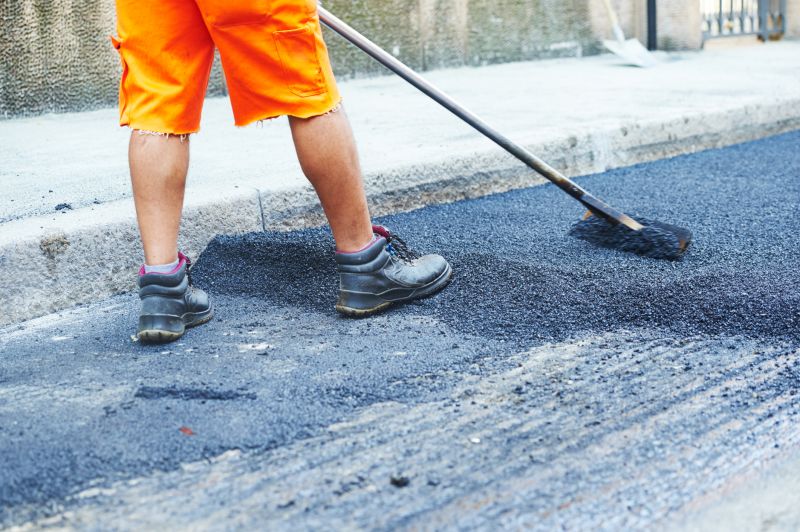 Asphalt Curb Service