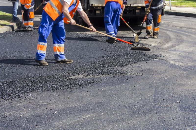 Asphalt Curb Service