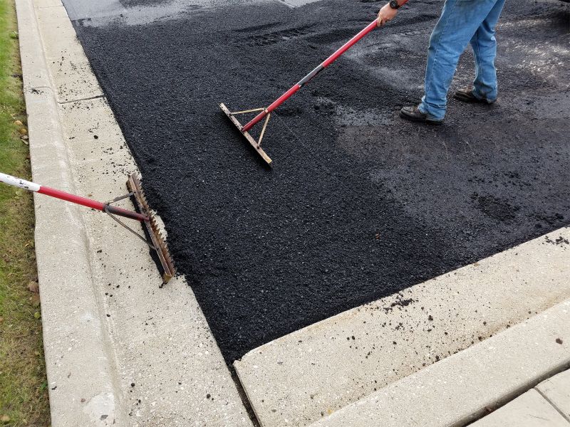 Asphalt Curb Service