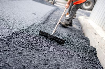 Asphalt Curb Installation in Mild Weather