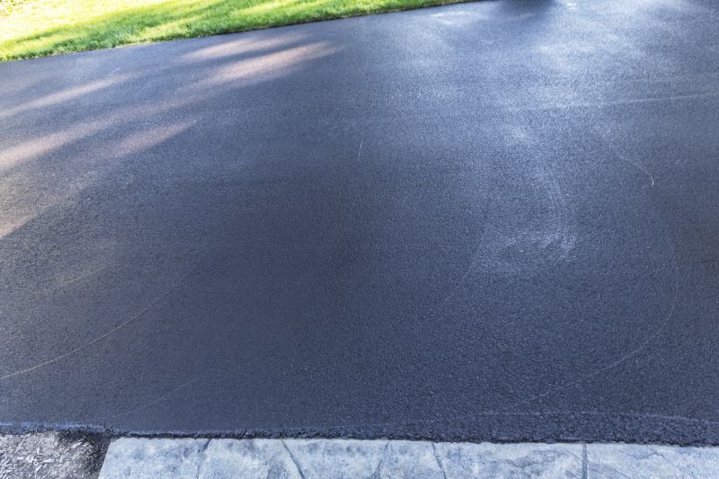 Asphalt Curb Service