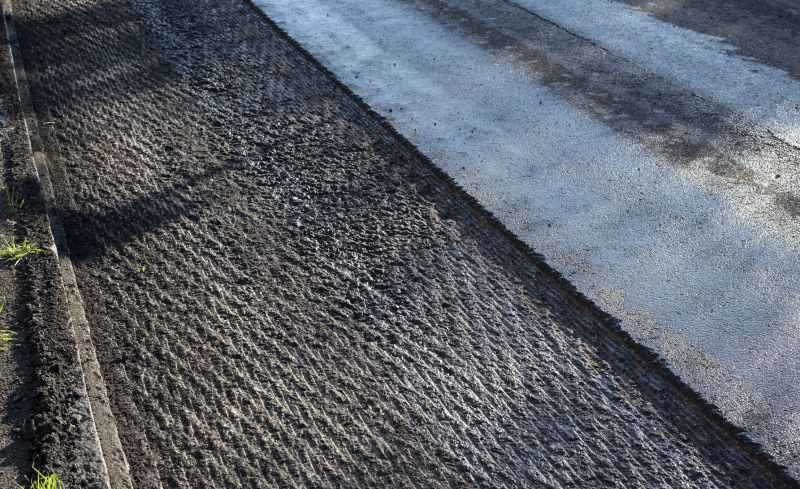Asphalt Curb Service